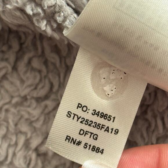Patagonia Los Gatos Grey Fleece 1/4 Zip Pullover Sweater Women’s Size XL - Picture 7 of 7